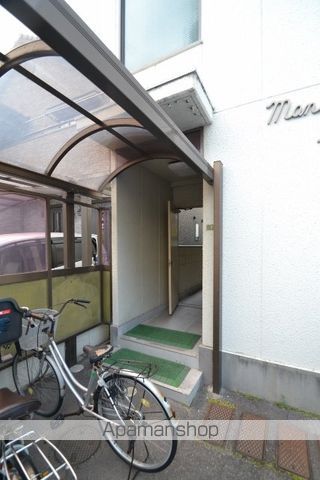 マンション・サコダの玄関写真