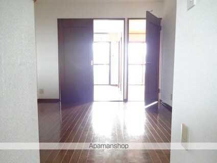 リバーサイド五番館[2LDK/50m2]のリビング・居間