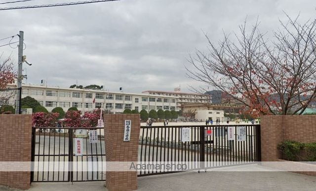 西日本鉄道貝塚線 西鉄香椎駅 徒歩5分 8階建 築35年の周辺写真