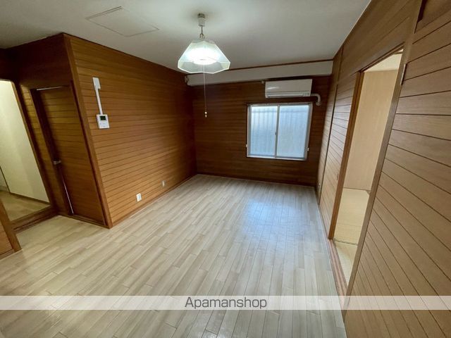 寺田ガーデンハイツ2番館の内装写真
