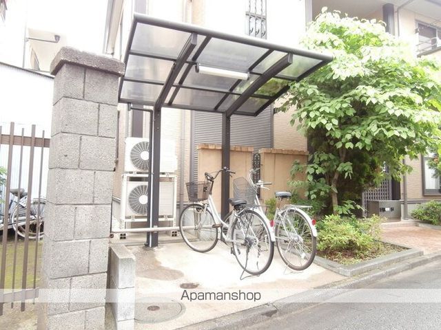 RUMAH MUJURの内装写真