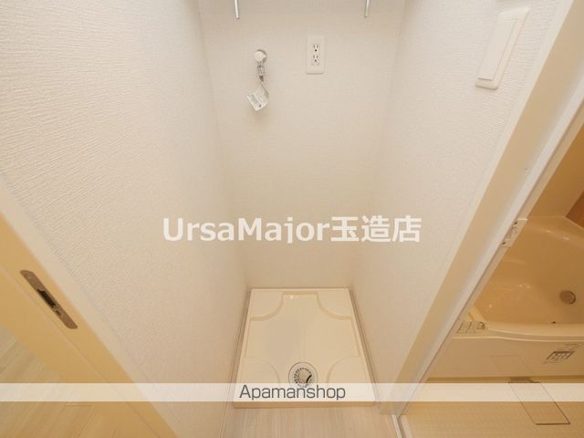 コンフォリア・リヴ大阪本町の内装写真