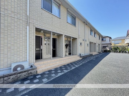 メゾンＫー２・３　Ｋー２[1LDK/47.4m2]のエントランス