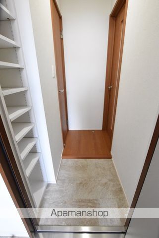 タウンハウス山鼻の内装写真
