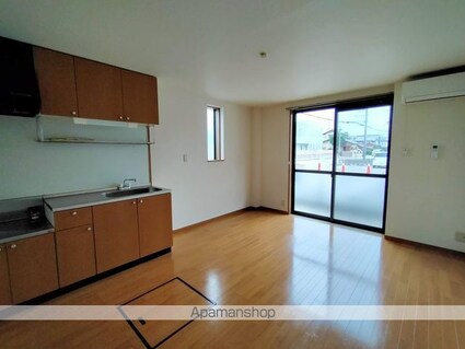 滋賀県長浜市小堀町[2LDK/59.64m2]のリビング・居間