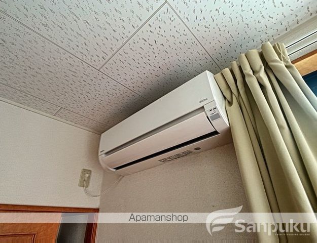 レオパレスラ プランタンの内装写真
