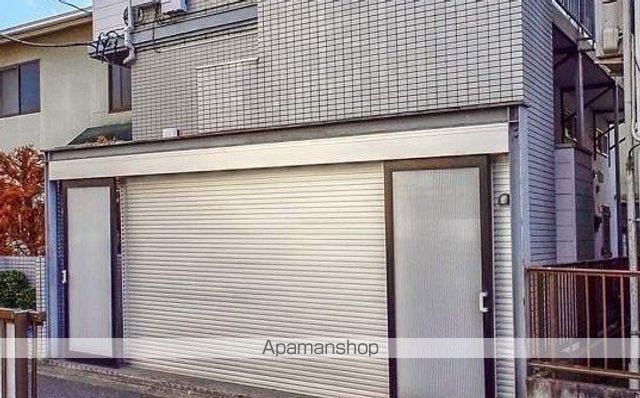 アーバンヒルズ高井戸の玄関写真