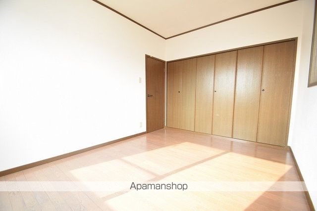 タウンハウス伊敷台の内装写真