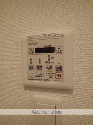 セレニテ夕陽丘ESTの内装写真