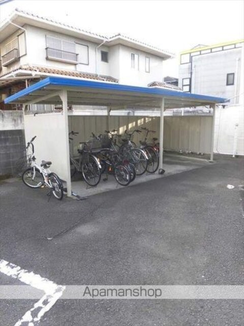 和歌山県和歌山市秋月[3DK/50.3m2]の共用部1