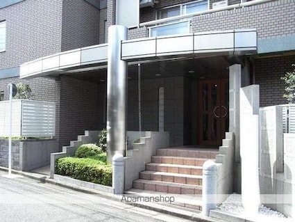 東京都練馬区小竹町２丁目[1K/31.08m2]のエントランス