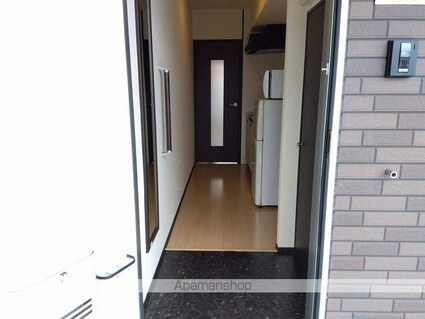 レオネクストアルファ[1K/31.69m2]の玄関