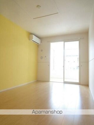 エィチワイティ[1LDK/50.33m2]のリビング・居間