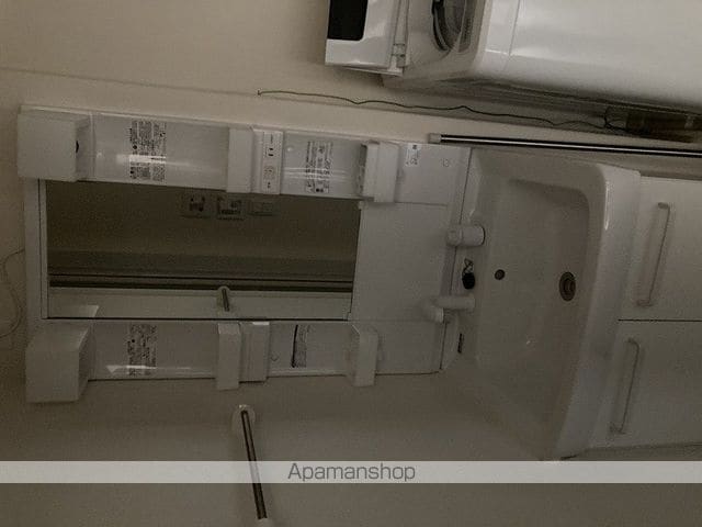 グリーンヴェール岡駅前の内装写真