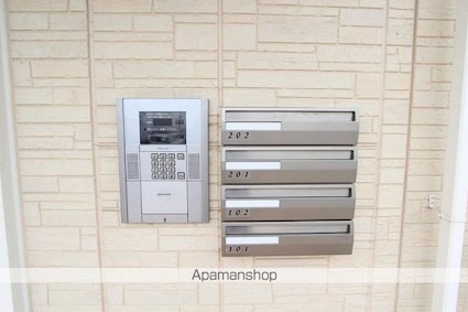 ラ　カンパーニュ[2LDK/62.1m2]の共用部2