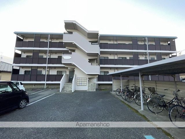 センチュリースプリングIIIの外観写真