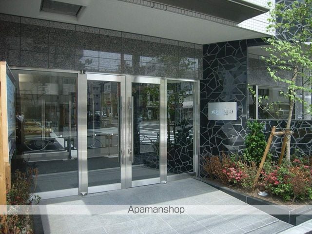 コンフォリア本所吾妻橋の玄関写真