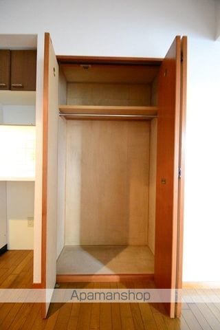 パインヒルズ東白島の内装写真