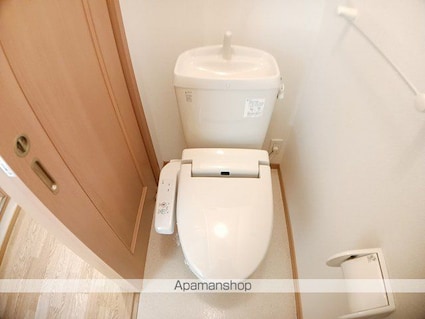 ル・トレフル[1R/32.98m2]のトイレ1