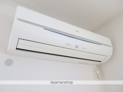 山梨県甲府市大里町[2LDK/58.8m2]の内装4