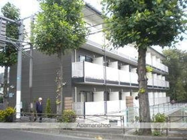 レオパレスホワイトヒルズ西生田の外観写真