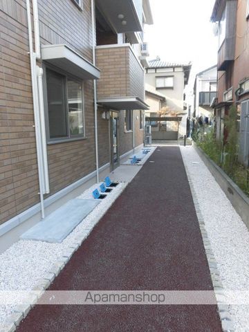 コンフォールの玄関写真