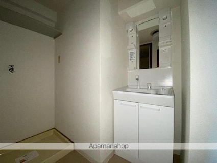 ハイクレスト高松[3LDK/56.7m2]の洗面所