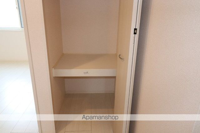 ハイツ・リヴェールの内装写真
