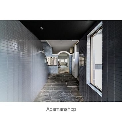 シーズンコート上小田井南[2LDK/60m2]の玄関