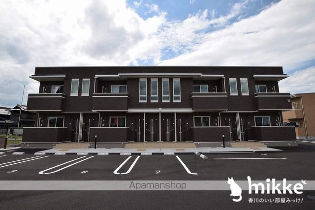 ガーデンプレイスBの外観写真