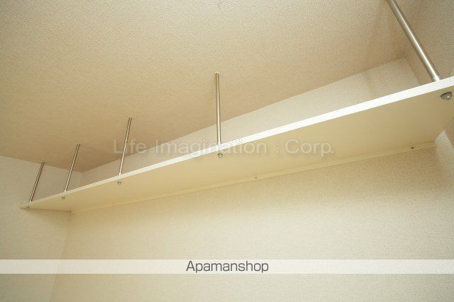 ハイツ宮の森II番館の内装写真