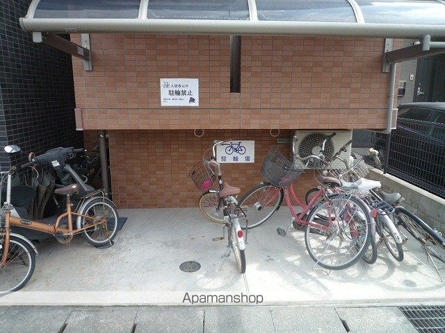 タウンコート荒田の内装写真