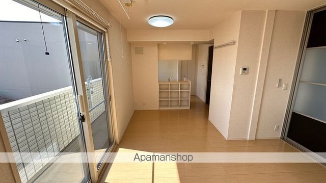 WISDOMの内装写真