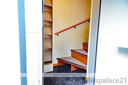 レオパレス船尾中濱[1K/28.02m2]の玄関