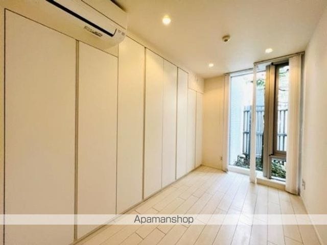 BRILLIA IST 西麻布霞町の内装写真