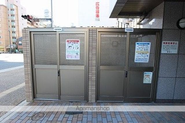 【サンロージュ箱崎駅前の写真】