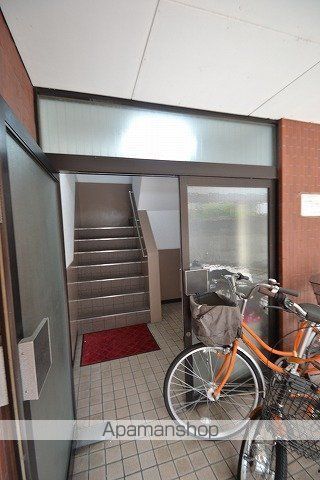 アイランド丸和の玄関写真