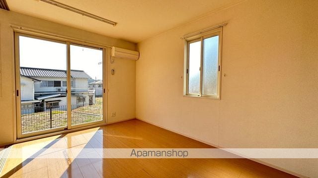 ユイール B棟の内装写真