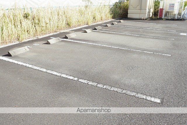 GRANDIRのその他写真