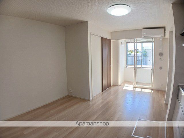 カルタムの内装写真