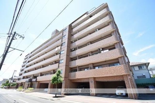 ライオンズマンション東勝山の外観写真