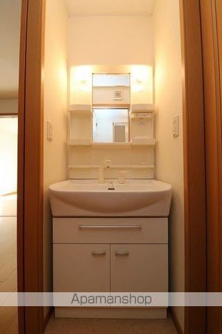 Y’Sコート壱番館 Iの内装写真