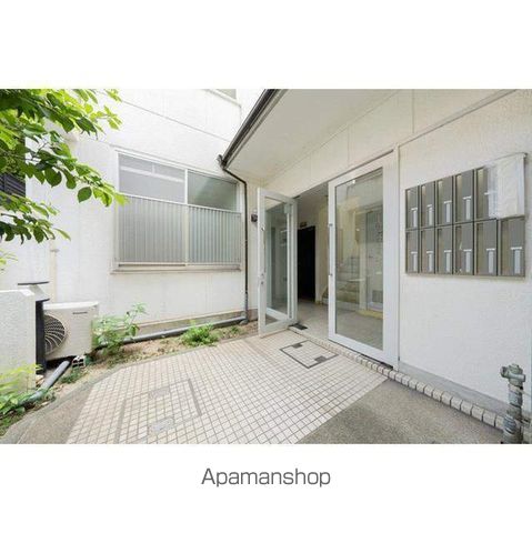 広崎マンションの玄関写真