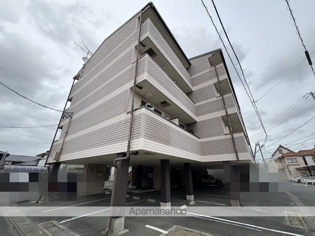 イーストコート21の外観写真