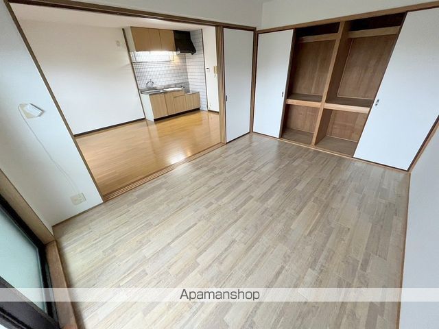 リージングマンション Aの内装写真
