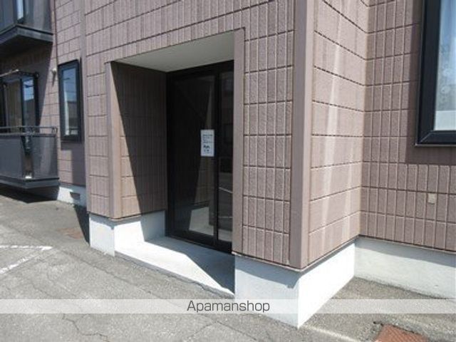 グレースパーク厚別北Eの玄関写真