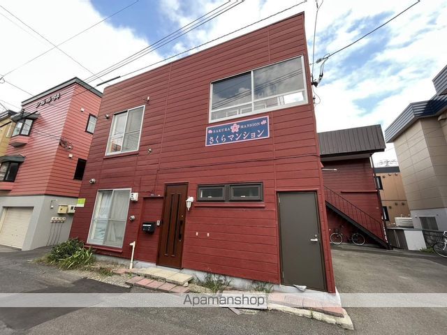さくらマンションの外観写真