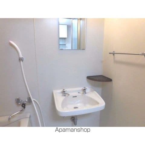 オレンジスクエアの内装写真