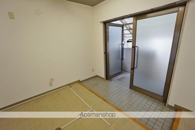 ウイング春日IIIの内装写真