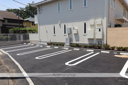 Ｆｉｋａ　Ｉ[3LDK/82.67m2]の駐車場